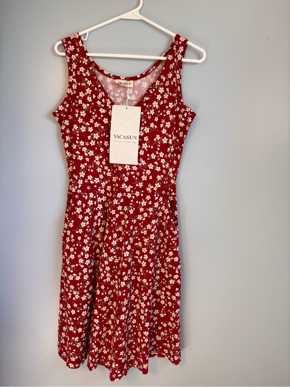 Maroon Floral Midi Dress. Sz S. NWT